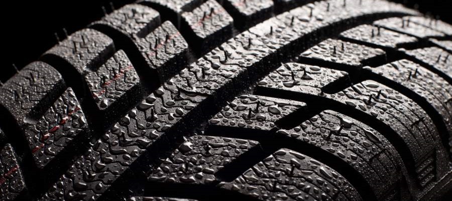 Tire, drops, grip, road safety, Michelin, SafeStart case study, improve safety culture, safety training programme, SafeStart, SafeStart International, safety habits, workplace safety, occupational safety, improve safety culture, boost safety awareness, reduce human failure, reduce injuries, injury reduction, reduce accident rates, improve company figures, prevent critical errors, implement a positive culture change at your company, promote employee engagement, boost employee commitment, 24/7 safety, safety round the clock, being safe 24/7, safe behavioural patterns, learn safe behaviour, acquire universal safety skills, safety skill for families, safety skills for children, safety skills for everyone, safety training for employees, safety for the whole company, safety training for kids, improve operational efficiency, improve quality, safety-related habits, safety-related behaviour, risk patterns, ensure high performance, critical states, critical decisions, critical errors, how injuries occur, how to prevent injuries, how to prevent accidents